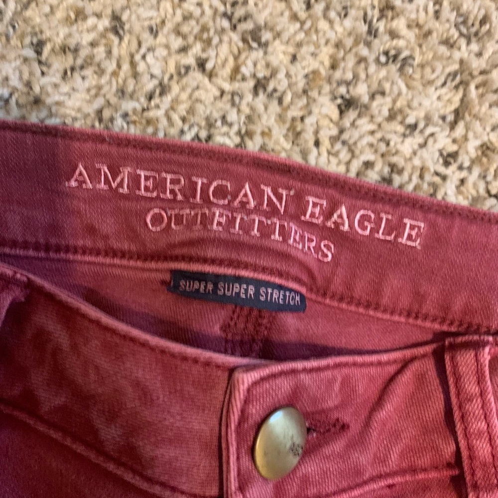 American Eagle Outfitters Women's Red Jeans - Picture 2 of 5